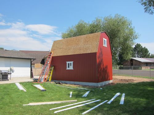 barnraising_06.jpg