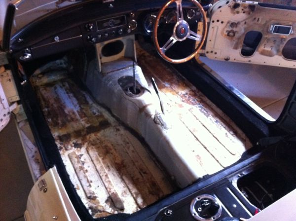 interiorstripped.jpg