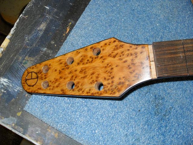 Headstock