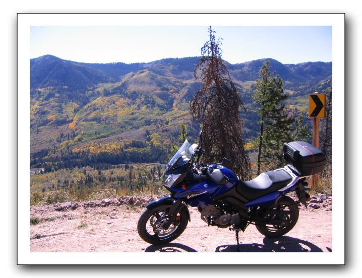 V-Strom in the hills